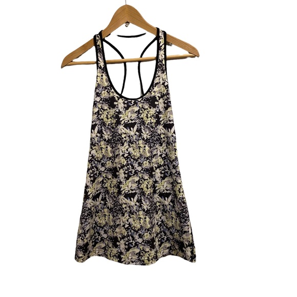 Lululemon | Racerback Tank - Picture 4 of 15